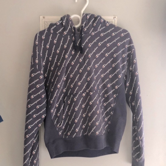 Women’s champion sweater - Picture 1 of 1